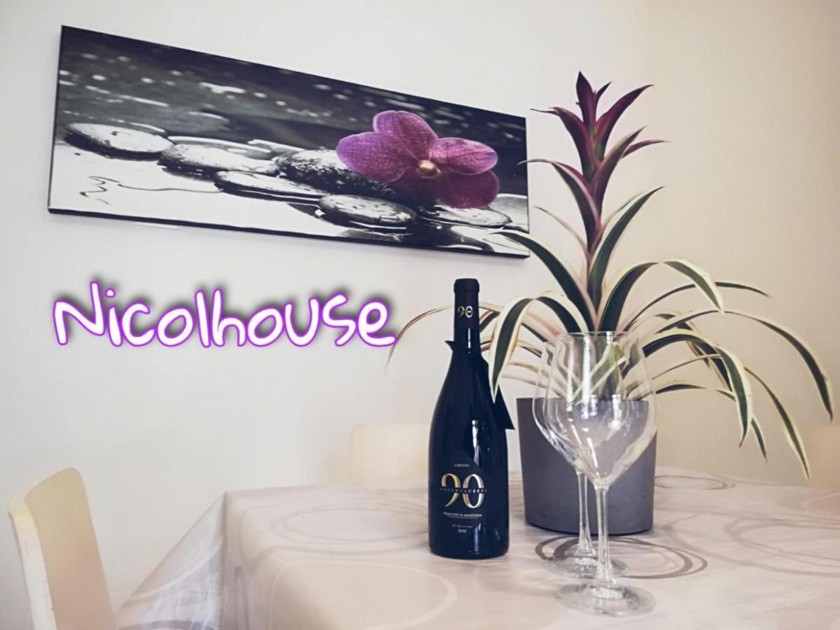 Nicolhouse Apartment Bari Exterior foto