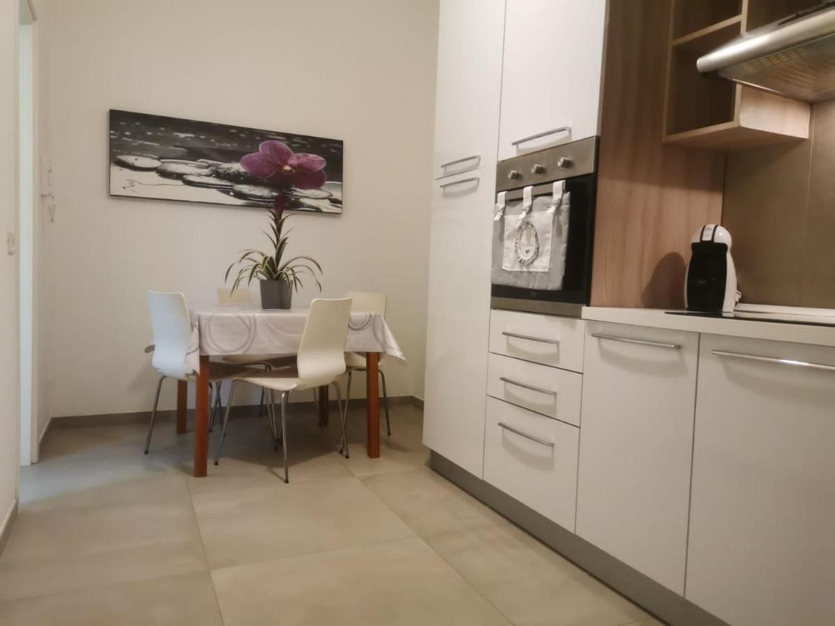 Nicolhouse Apartment Bari Exterior foto